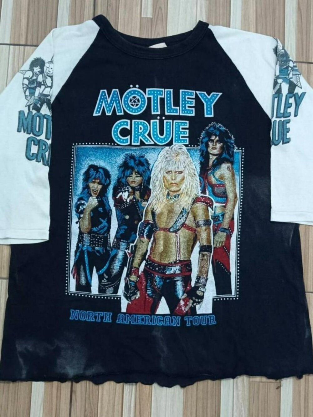 Vintage Rare 1984 Motley Crue North American Tour Double Sided T-shirt
